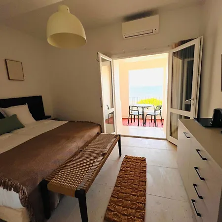 Serenada Hotel 3*