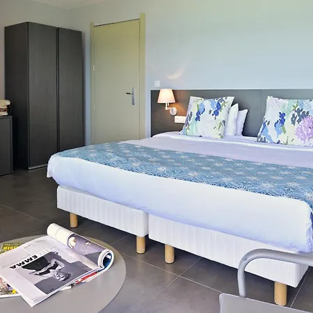 Serenada 3* Algajola (Corsica)
