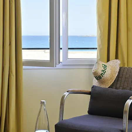 Hotel Serenada Algajola (Corsica)