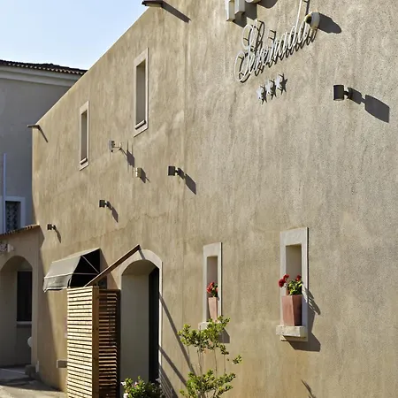 Serenada Hotel Algajola (Corsica)